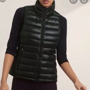 Aritzia TNA Puffer Vest